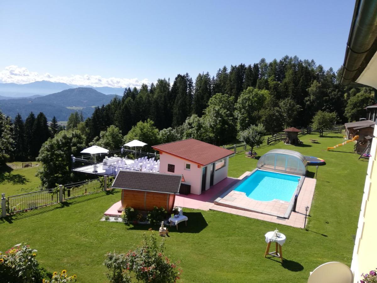 Erlebnisbauernhof Steinerhof In Kaernten Liebenfels Exterior foto